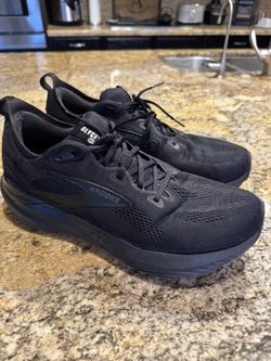 Brooks Glycerin 22 Black Ebony - Size 13