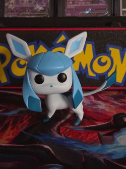 Pokémon Glaceon Funko POP Figure