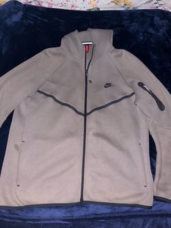 Nike Tech