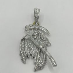Silver pendent 
