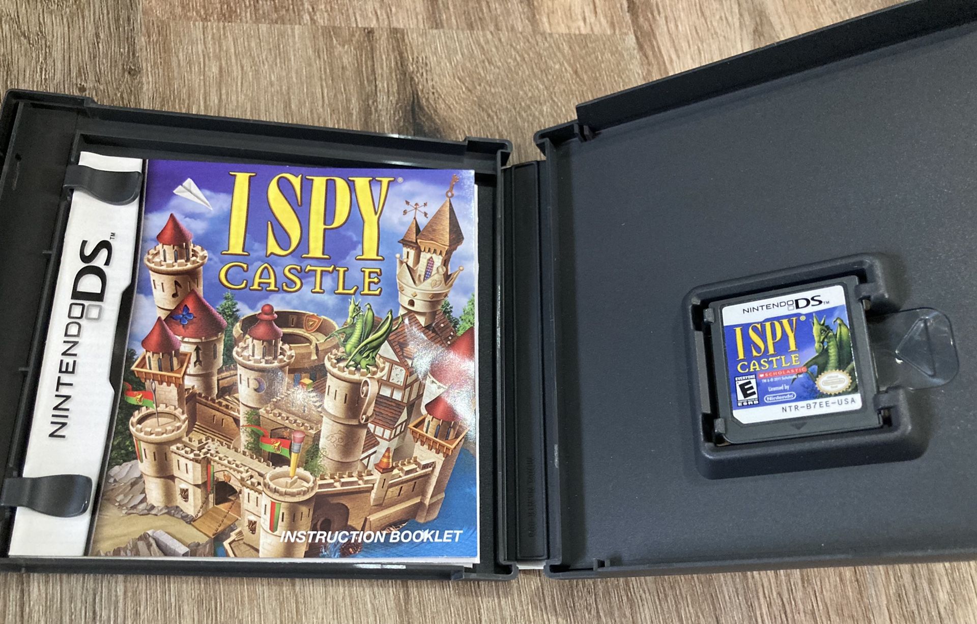 I Spy Castle Video Game Nintendo DS DSi 3DS 2DS 6E Ps 5 Hand Portable Console X