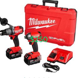 (NEW) Milwaukee M18 FUEL Hammer Drill and Impact Driver 2-Tool Combo Kit