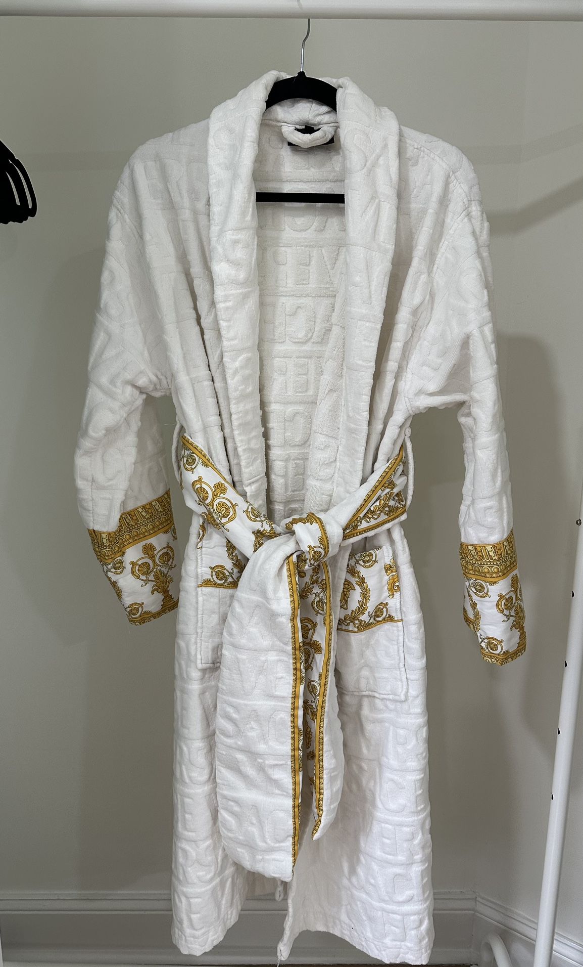 Versace Unisex Barocco Sleeve Robe Size Medium