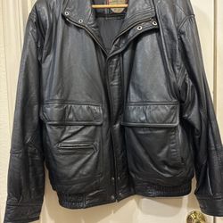 Members Only Black Jacket Size Large
