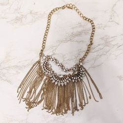 Lulu's Women's Statement Necklace