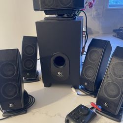 Logitech X-540 5.1 Surround Sound Speaker System with Subwoofer