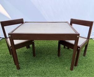 Kids Wood Table and 2 Chairs Set