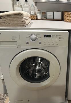 LG Front Load Washing Machine WM0010CW
