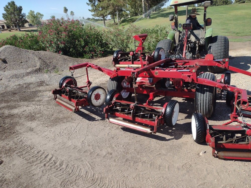 Toro gang reel mower hotsell