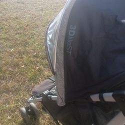 Baby Stroller 35 Or Best Offer