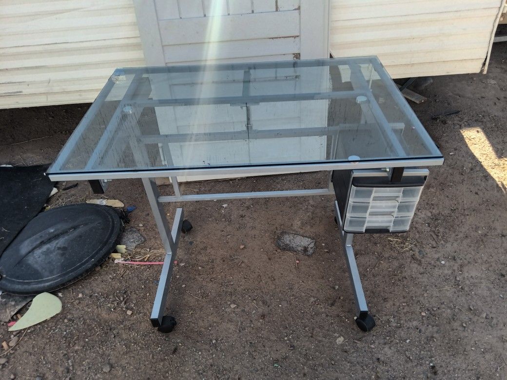 Vision Glass Topcraft Desk