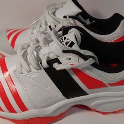 Adidas Men's Shoes Brand New Traxion 6.5" 