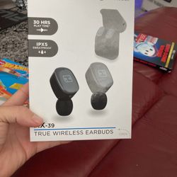 True Wireless Earbuds Bluetooth AX-39 IPC5 Sweatproof 30 Hrs Play Time Rechagl Case 