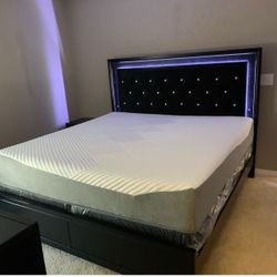 Micah Black LED Panel Bedroom Set (Queen and King Bed Frame