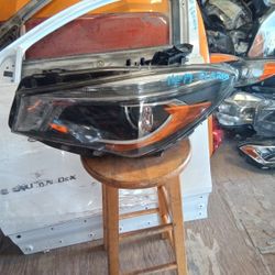 2014 - 2019 Mercedes Cla250 Left Headlight