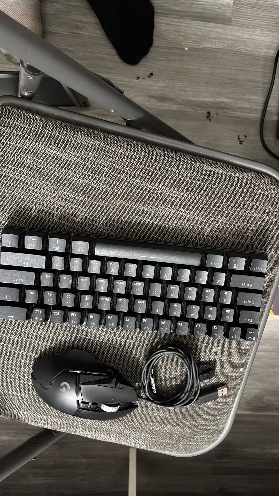 Razer Mini Keyboard, Logitech G502 Mouse