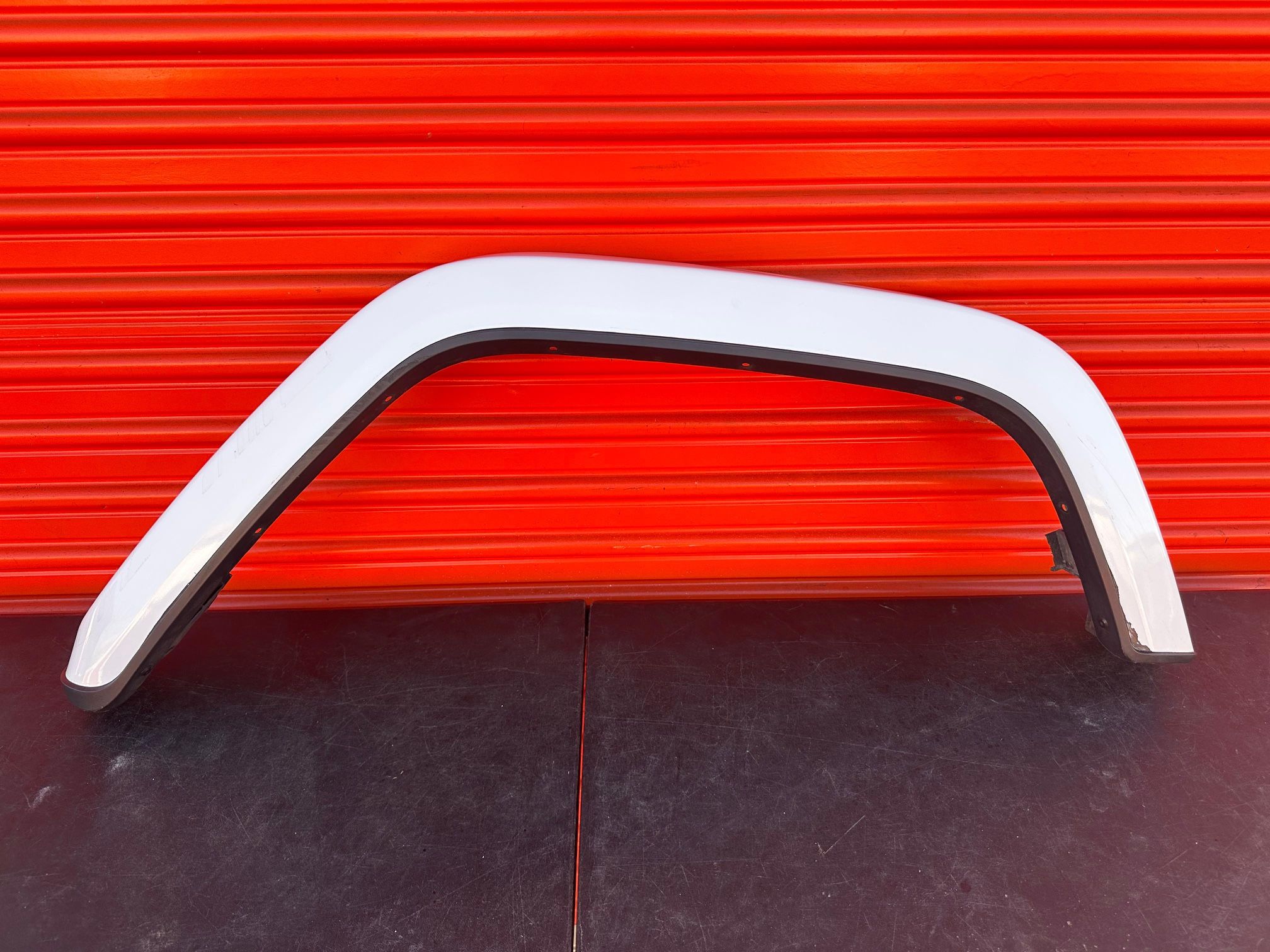 2018 - 2019 - 2020 - 2024 JEEP WRANGLER JL HIGH ALTITUDE REAR Left FENDER OEM