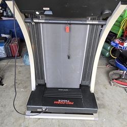 TREADMILL  PRO-FORM
