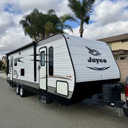 2017 Jayco Jay Flight Travel Trailer