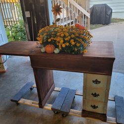 Sewing Table