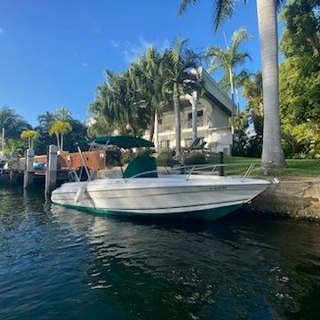 22ft Doral CC 200hp Optimax