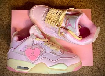 AJ Retro 4’s Pink Denim