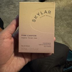 Skylar Pink Canyon Eau de Parfum