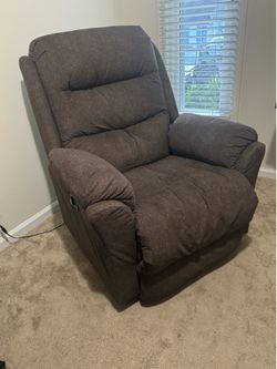 Best Home Furnishings Power Recliner