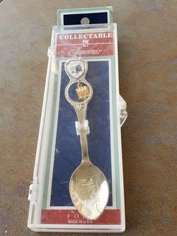 Las Vegas Nevada USA Souvenir Spoon Bucking Bronco Dangling Cash Register