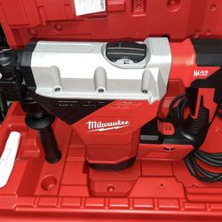 Milwaukee 15 Amp 1-3/4 in. SDS-MAX Corded Combination Hammer with E-Clutch