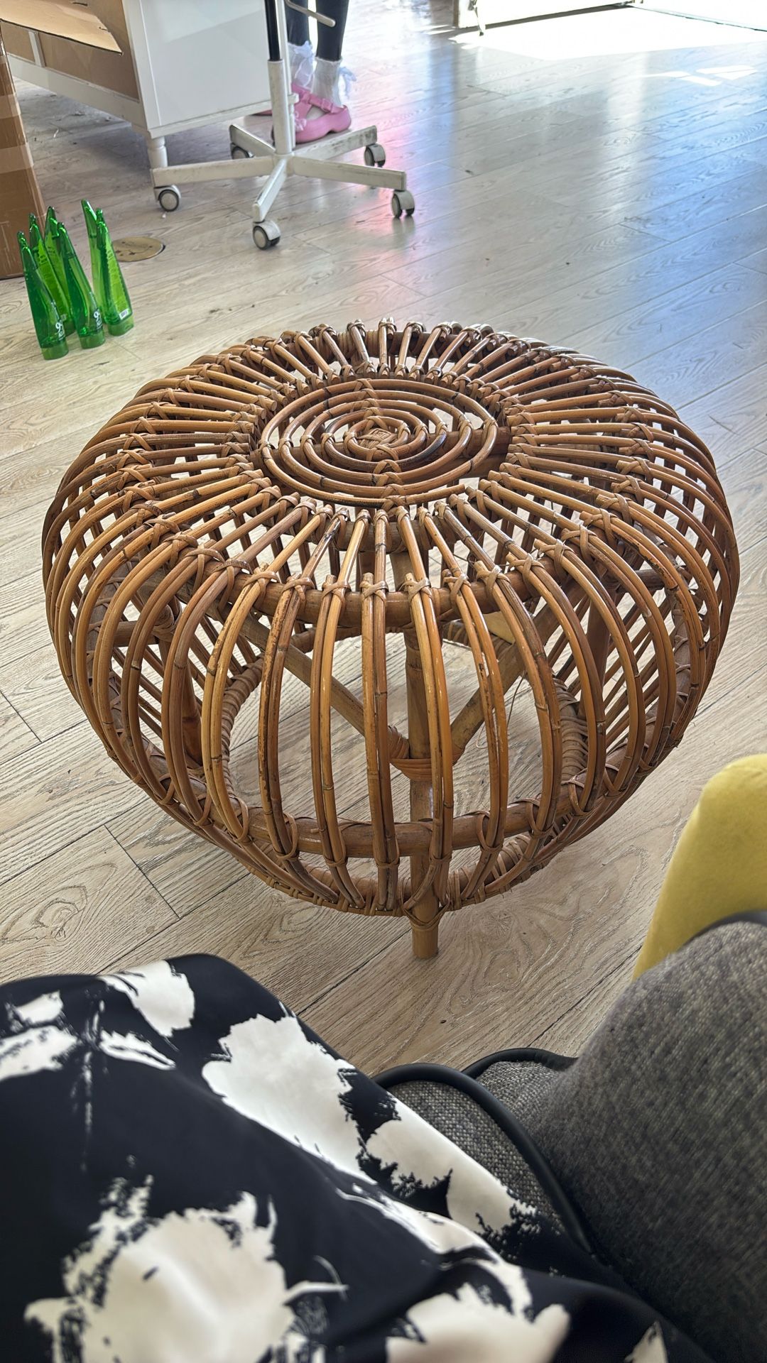 Stylish Coffee Table 