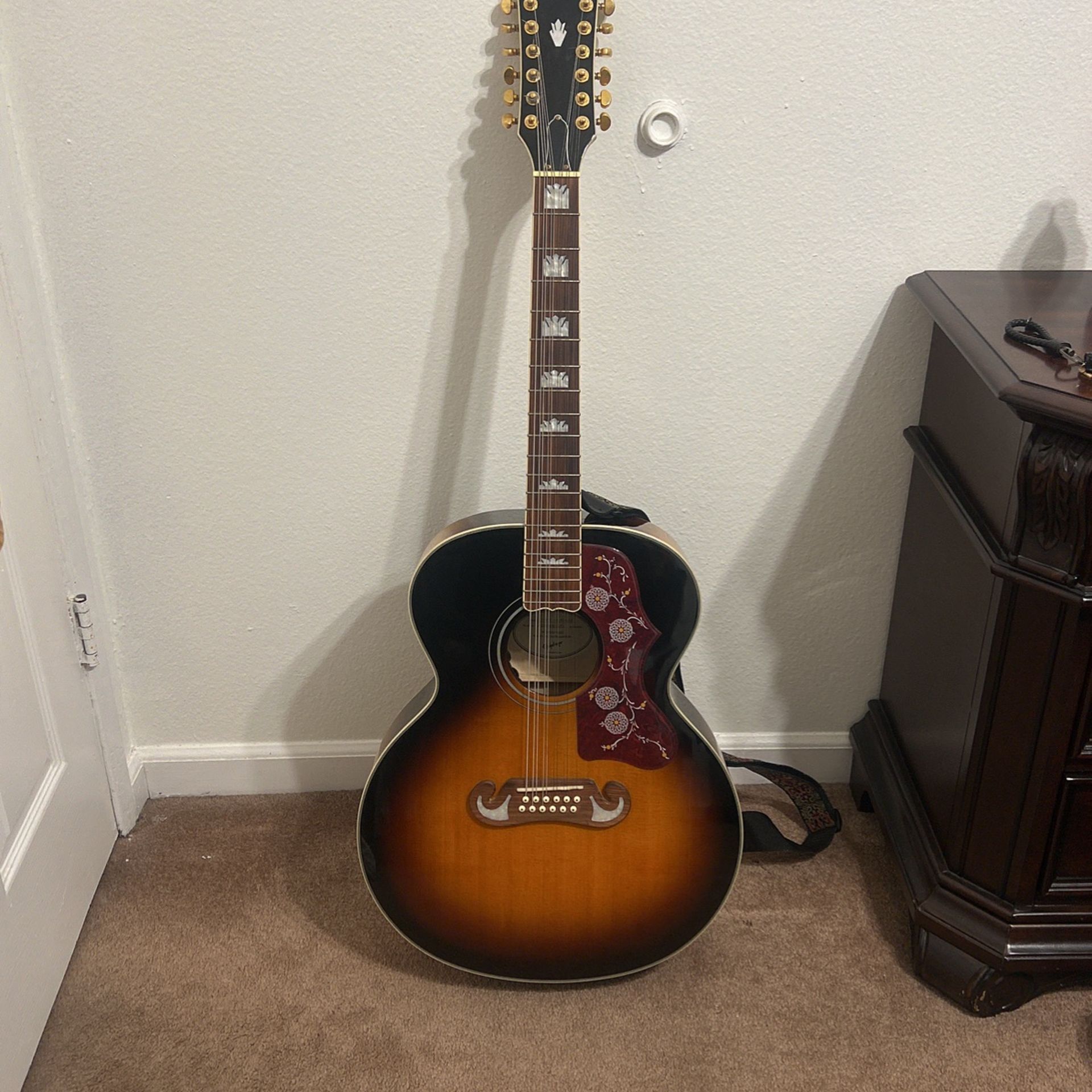 12 String Epiphone J-200 Limited Edition Acoustic Electric Vintage Sunburst 