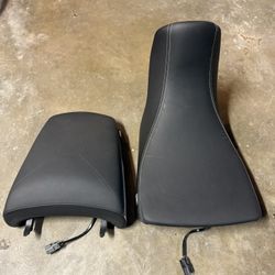 Triumph Tiger 900 Heated Seats Front and Rear