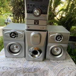 5 DVD/cd Ratio Shelf Stereo System 