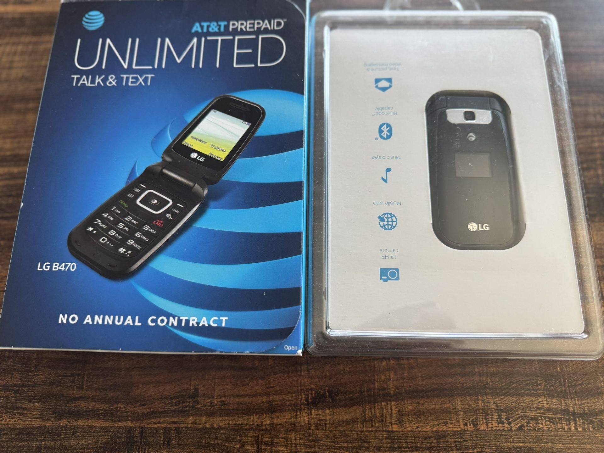 Flip Phone LG B470