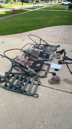 Hunting climber stands