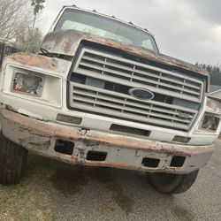 Ford F 700