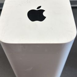 Apple AirPort Time Capsule 802.11ac Wireless Router w/USB, 2TB HDD A1470