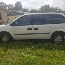2005 Dodge Grand Caravan