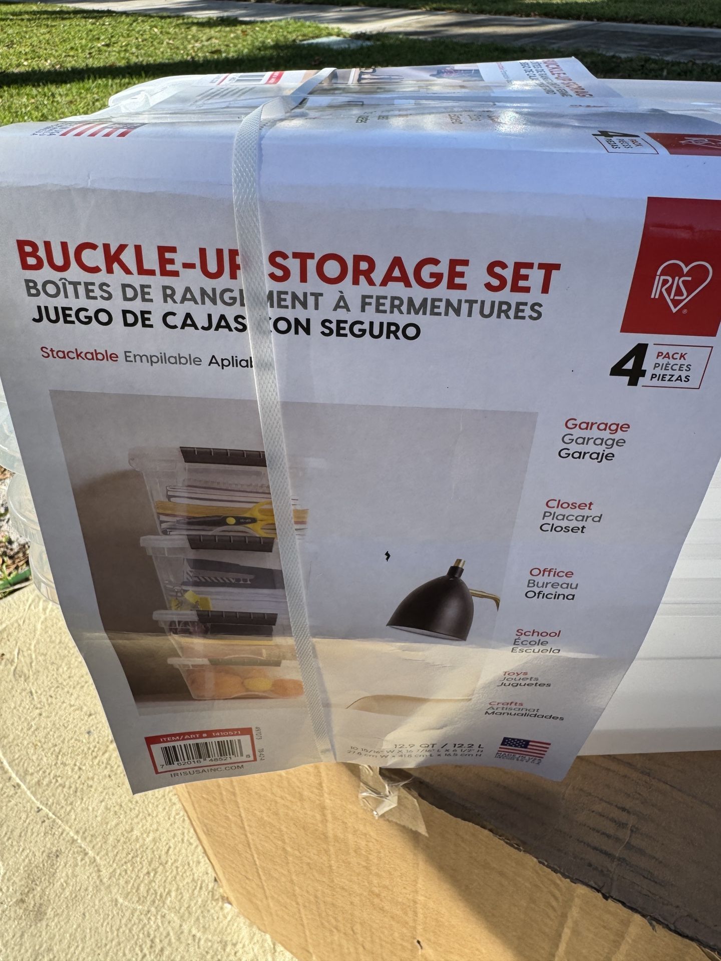 4 Pack 12.9 Qt Buckle Up Storage set 