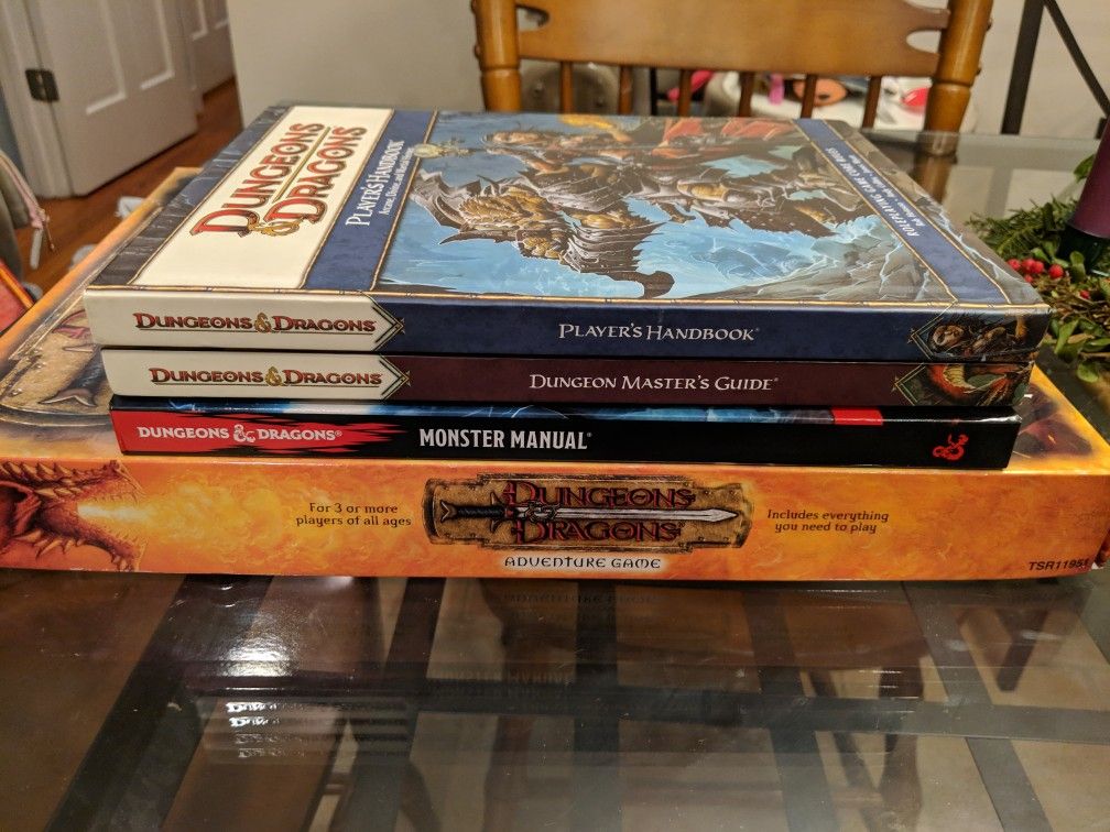 Dungeons & Dragons Book and Game Lot