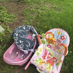 LOW PRICE MOVING- BABY SWING 