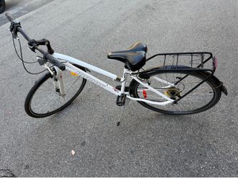 Title: Matching His & Hers Infinity Boss Three Hybrid Bikes Set - V-Brakes