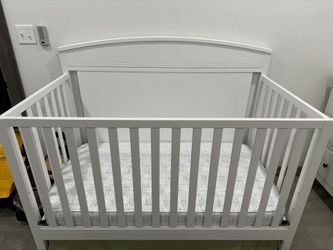 Baby Crib & Mattress