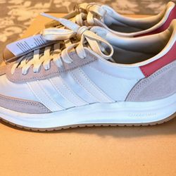 Adidas Run 70s 2.0 Women’s Sneakers Size 8