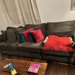 Free Couch! 