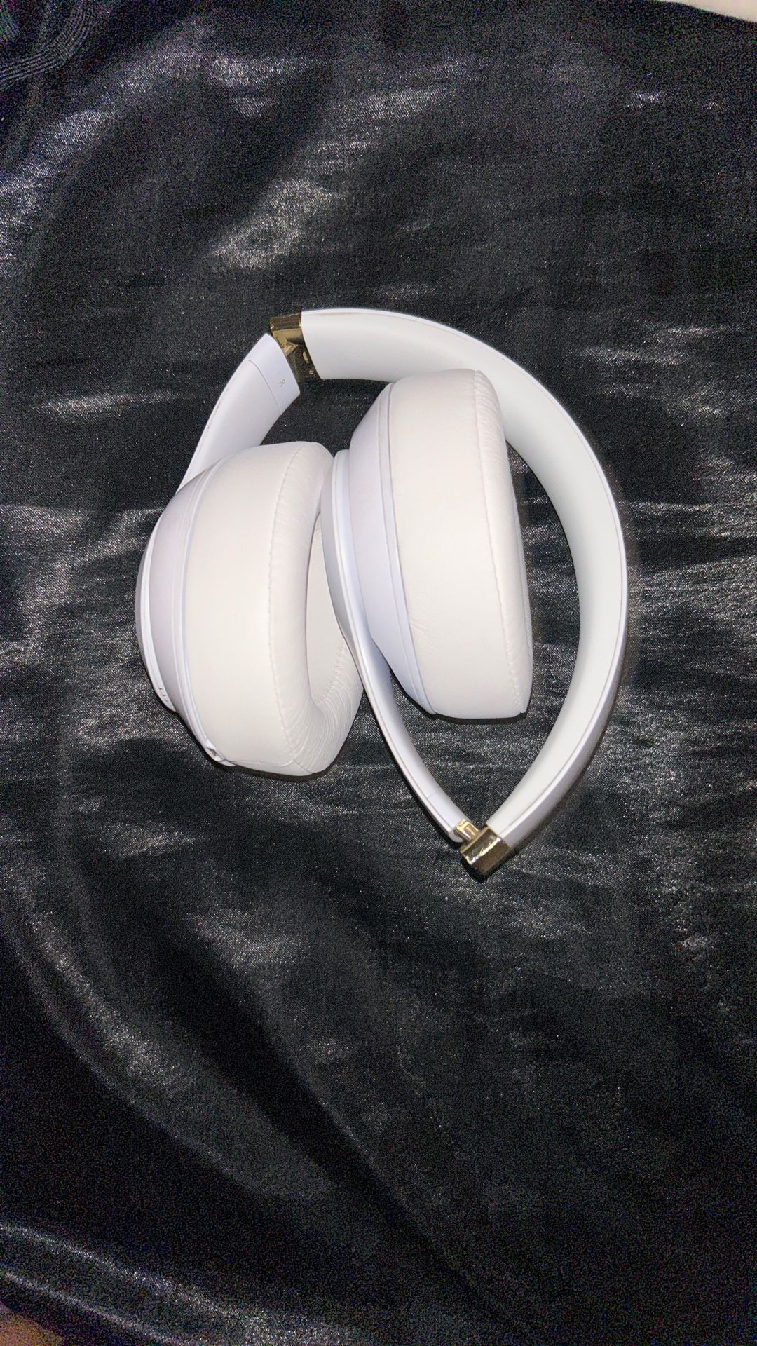 Beats Studio 3