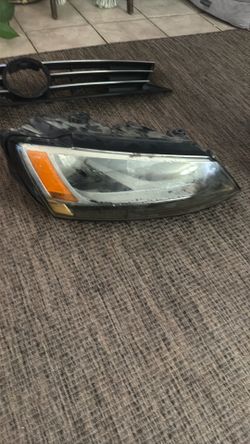 Vw grill and light