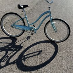 26” Trek Beach Cruisers..🌴😎