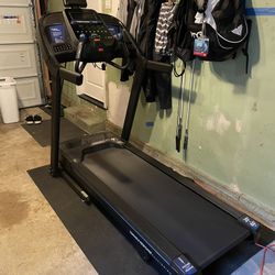 Treadmill - Horizon 7.0 AT